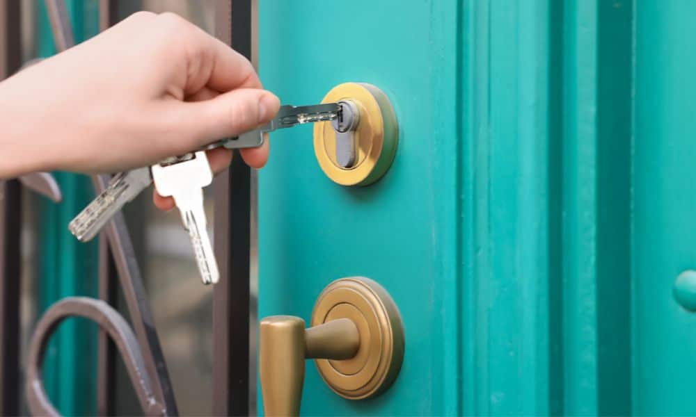 What You Should Know Before Replacing Your Door Locks